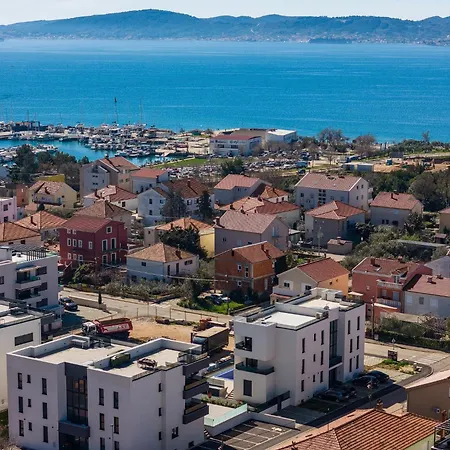 Fux Luxury Infinty-pool Lejlighed