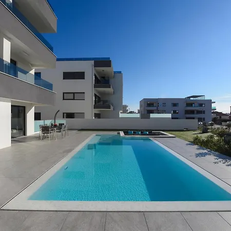 Appartement Fux Luxury Infinty-pool Zadar