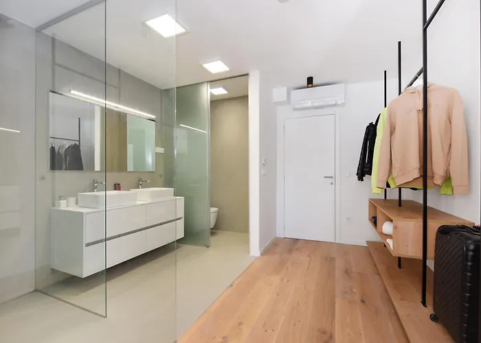 Fux Luxury Infinty-pool * Zadar