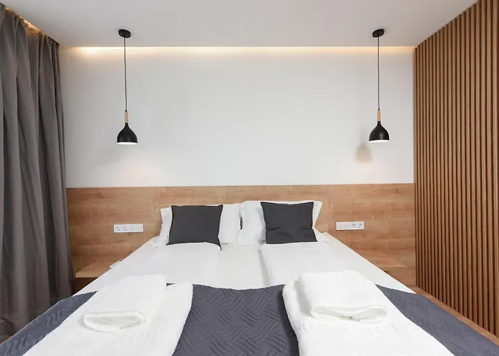 Fux Luxury Infinty-pool Apartman