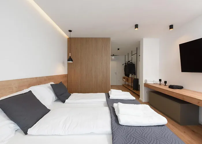 Fux Luxury Infinty-pool Apartman